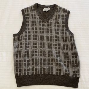Vintage sweater vest!